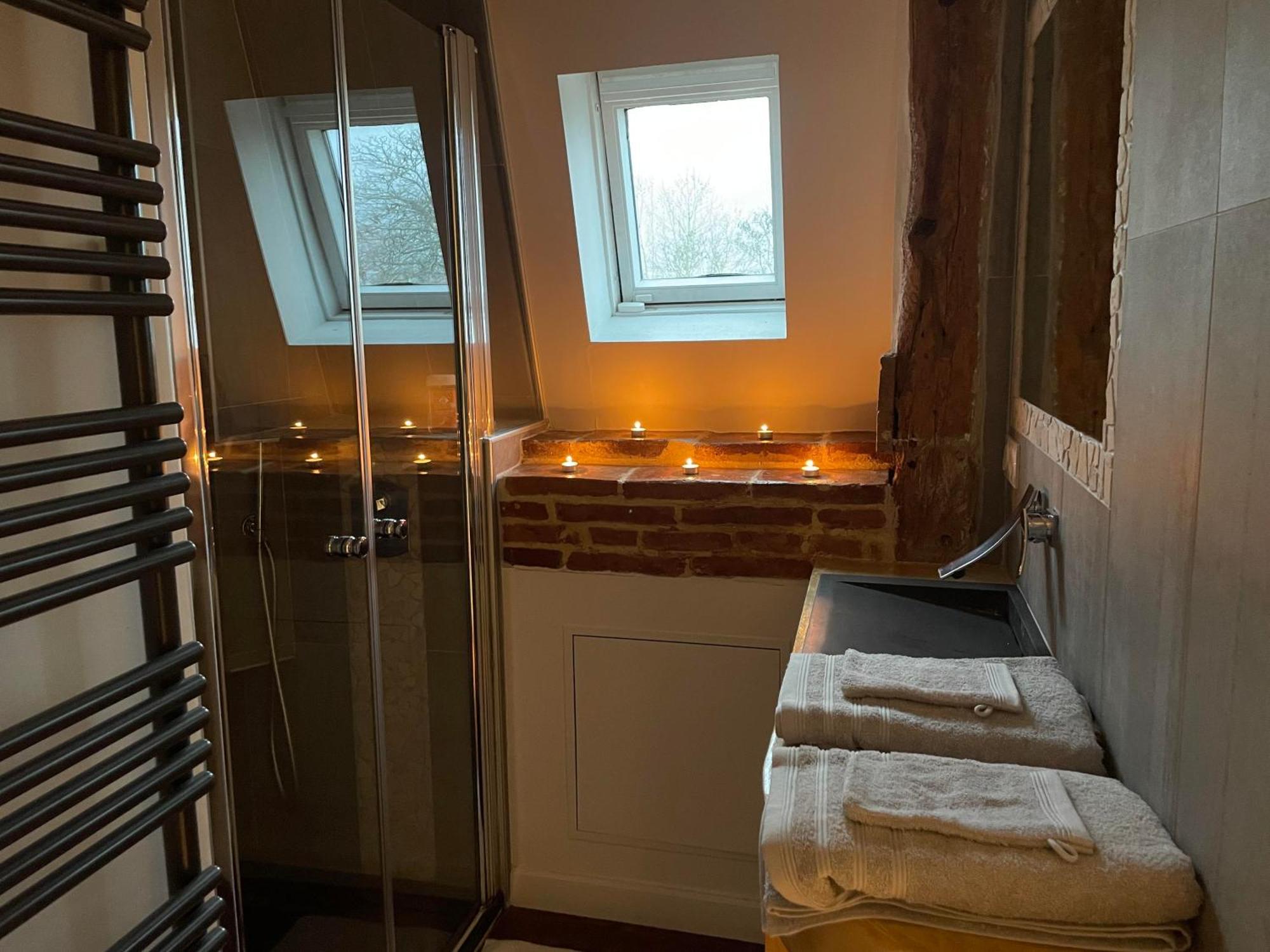 L'Antre Vue - Jacuzzi Au Chateau Belberaud Extérieur photo